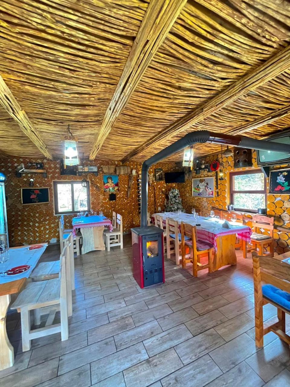 Vilat Suka Mkushit Shkodër Екстериор снимка